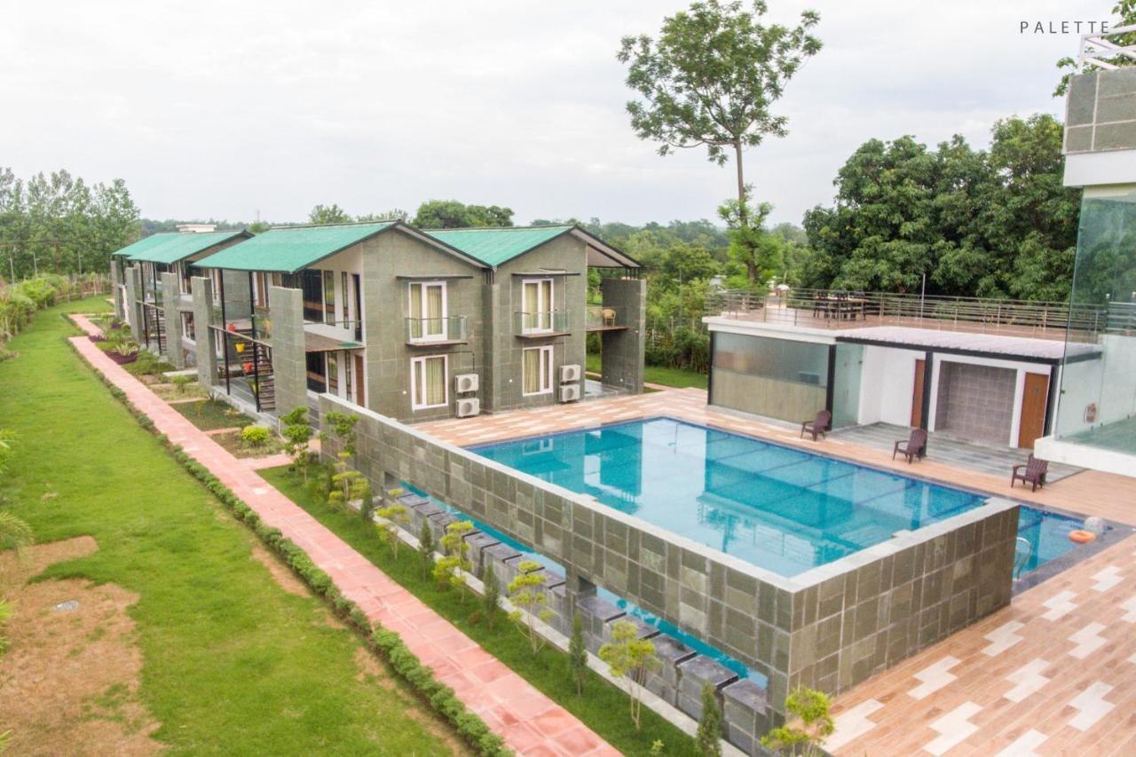 The Cloyster Resort And Spa รามนาการ์ ภายนอก รูปภาพ
