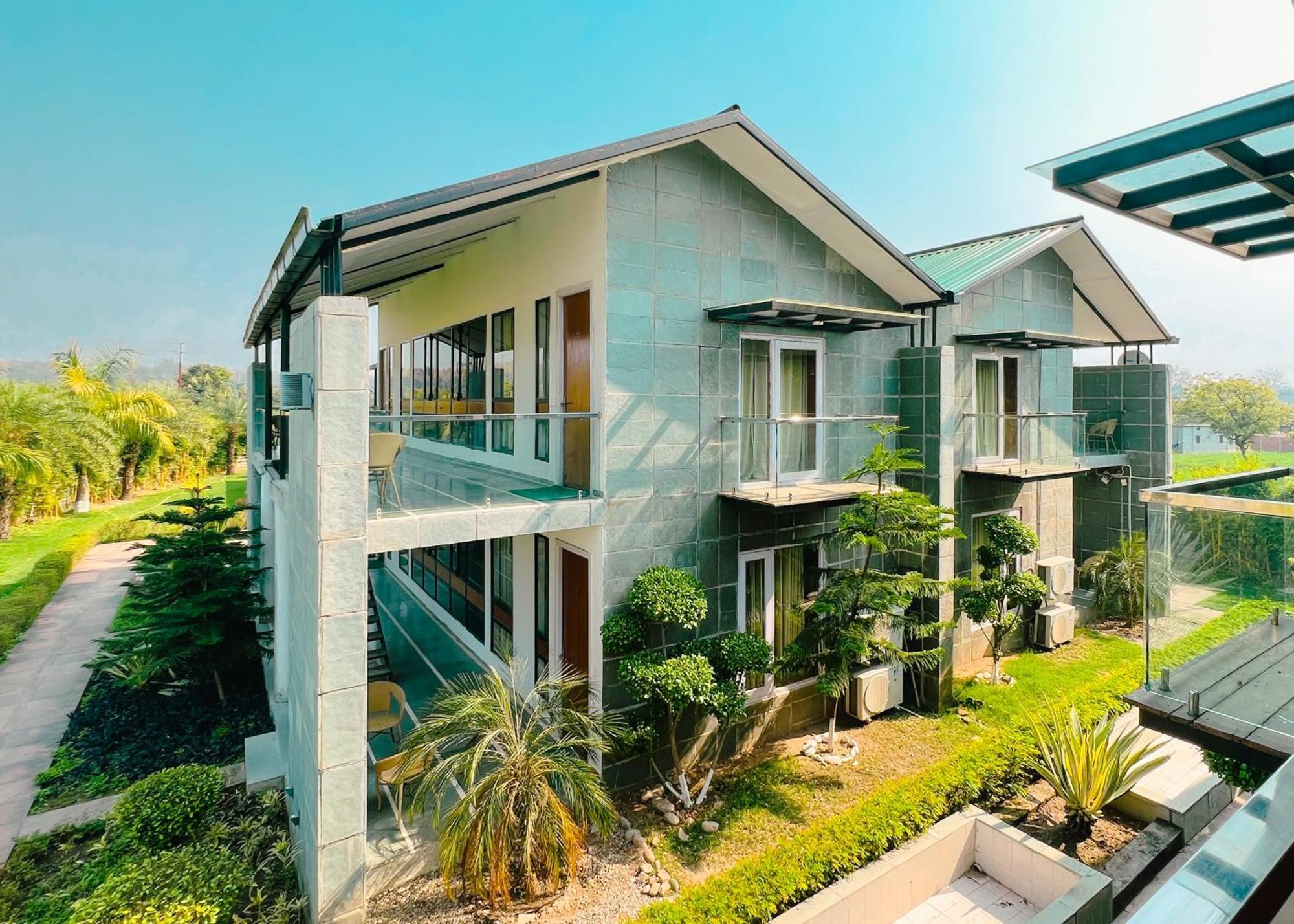 The Cloyster Resort And Spa รามนาการ์ ภายนอก รูปภาพ